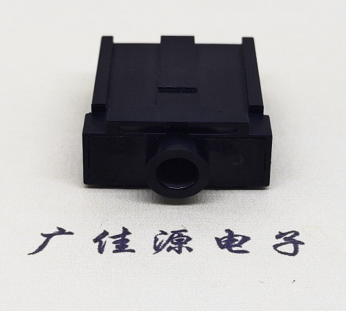厚街镇汽车E型母座焊线式批发价格